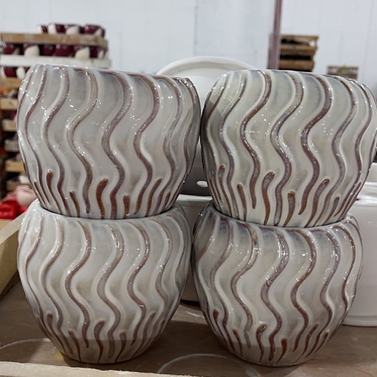 多肉绿植陶瓷花盆9.9包邮，有孔