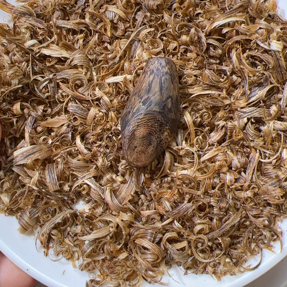 @***林沉香沉香碎屑白棋树丁3.3克