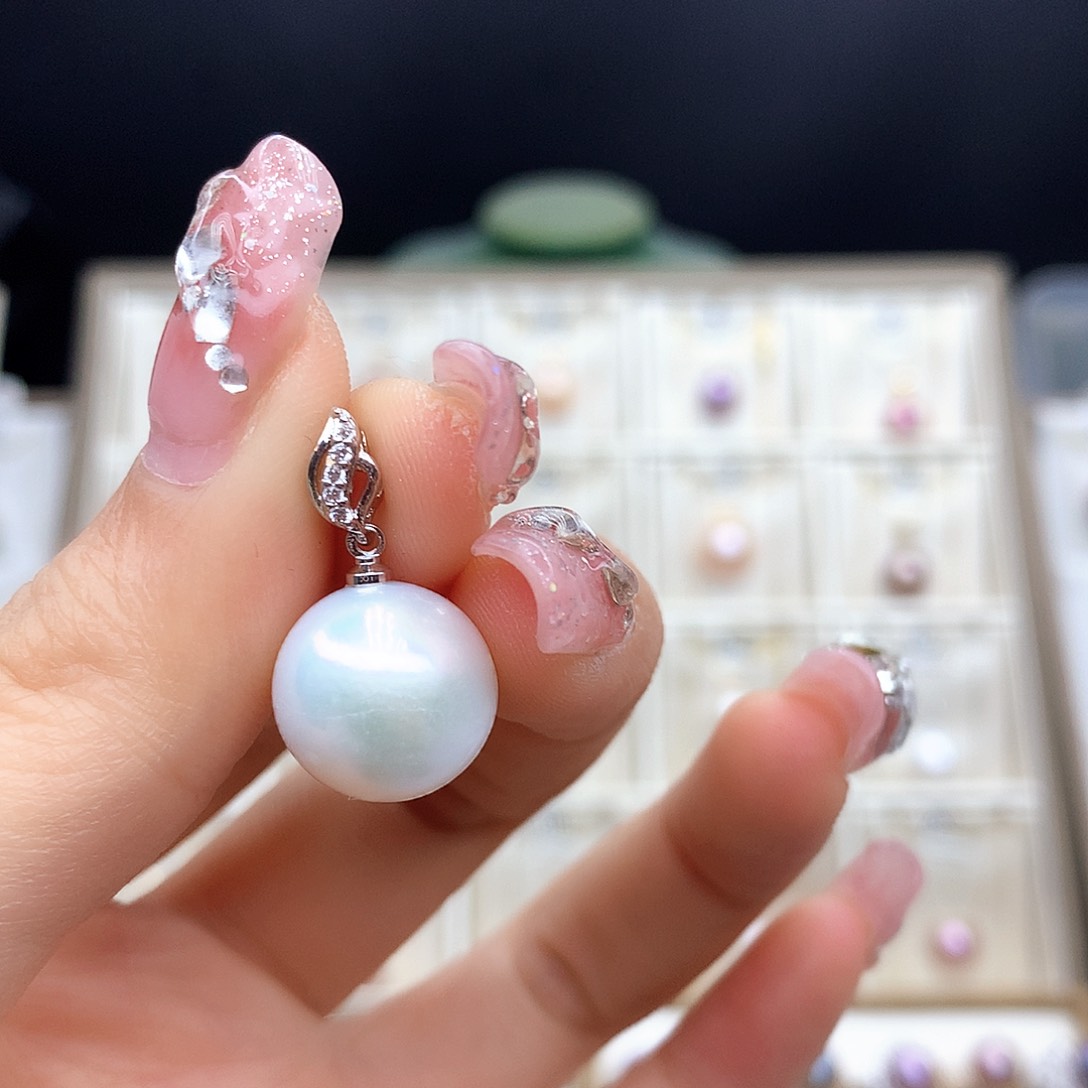 淡水珍珠颈饰合金