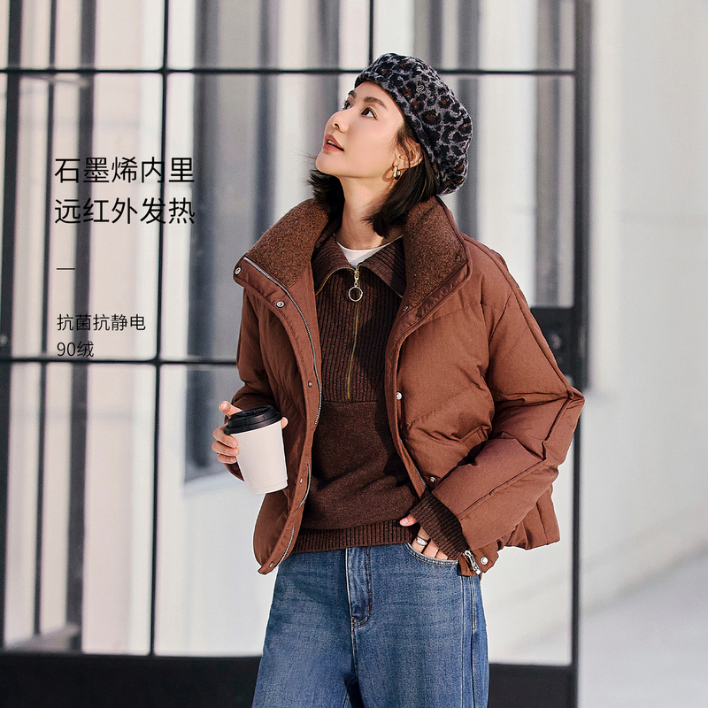 EP雅莹新国标 轻暖90鹅绒质感宽松短款高领羽绒服外套女Y121A