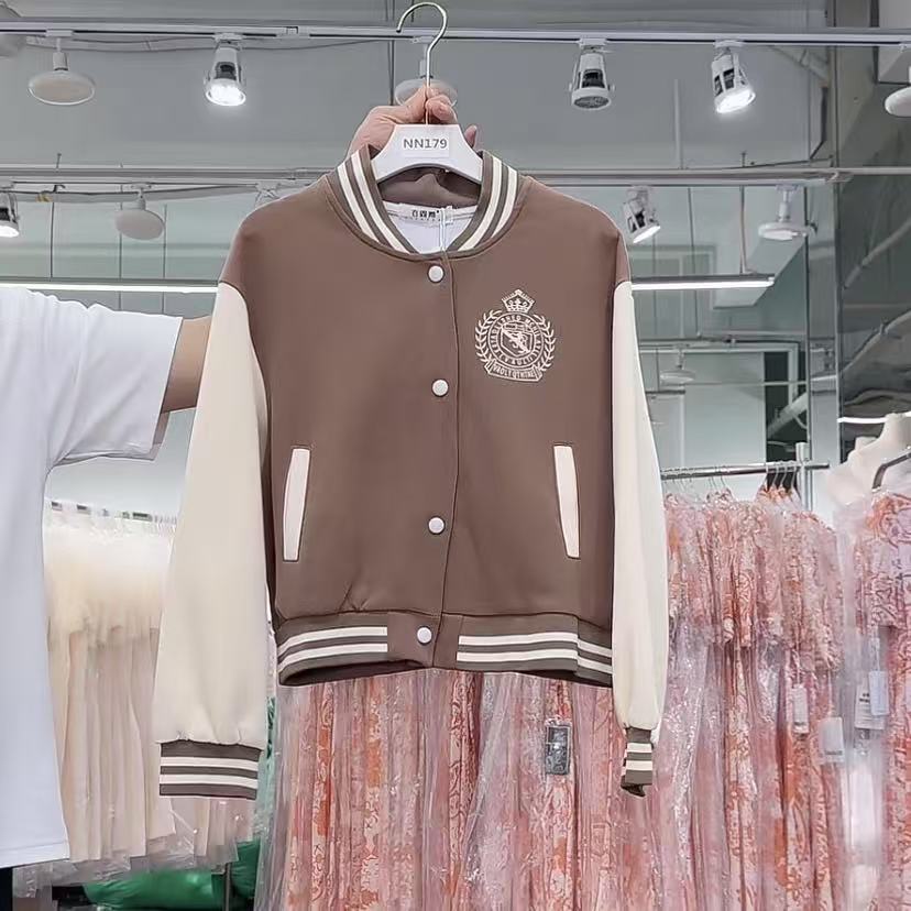 【YZ•衣系列】NN179-时尚女装设计感棒球服外套