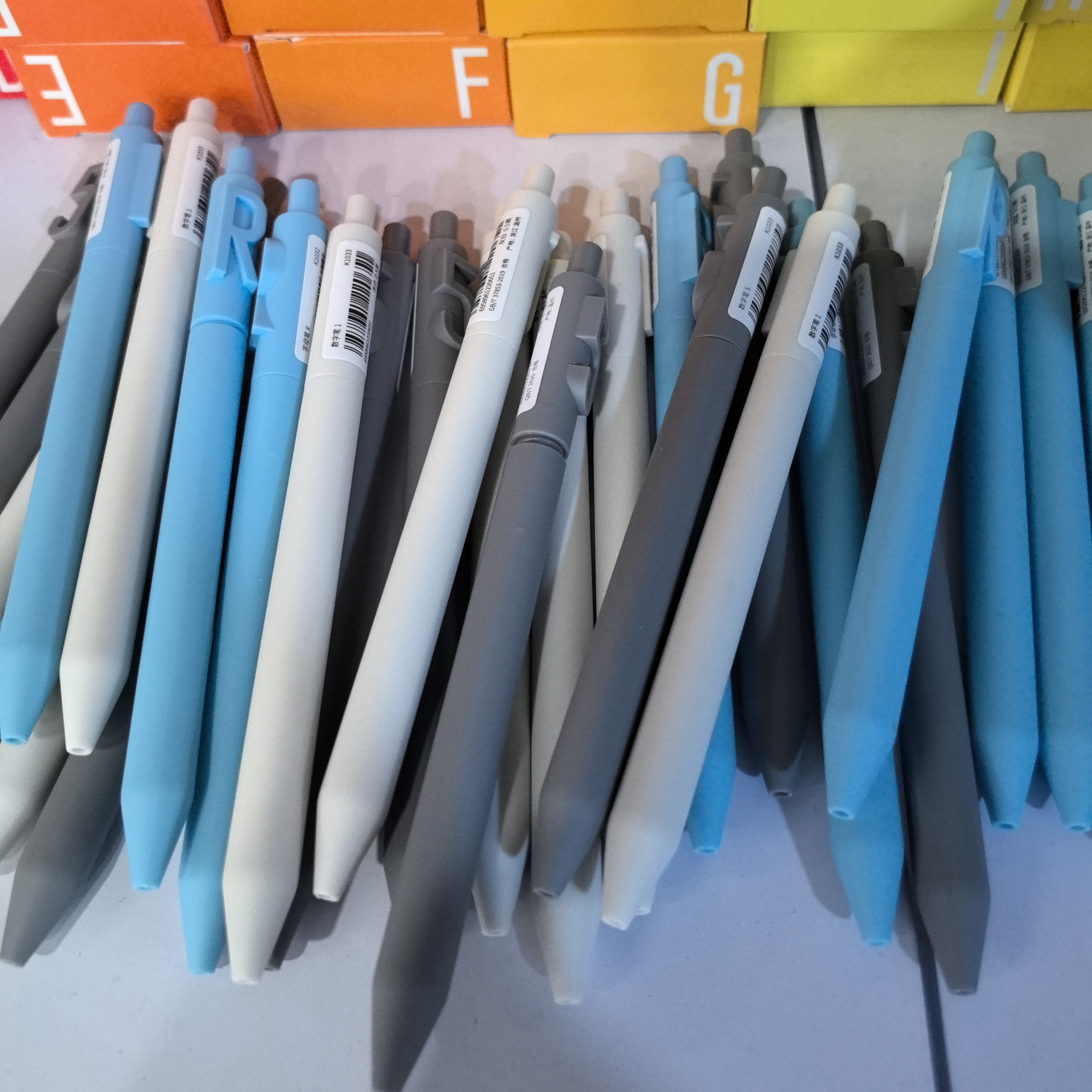 Kaco字母笔发10支