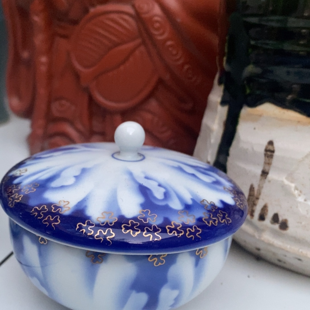 瓷片飞机延误两三车停到