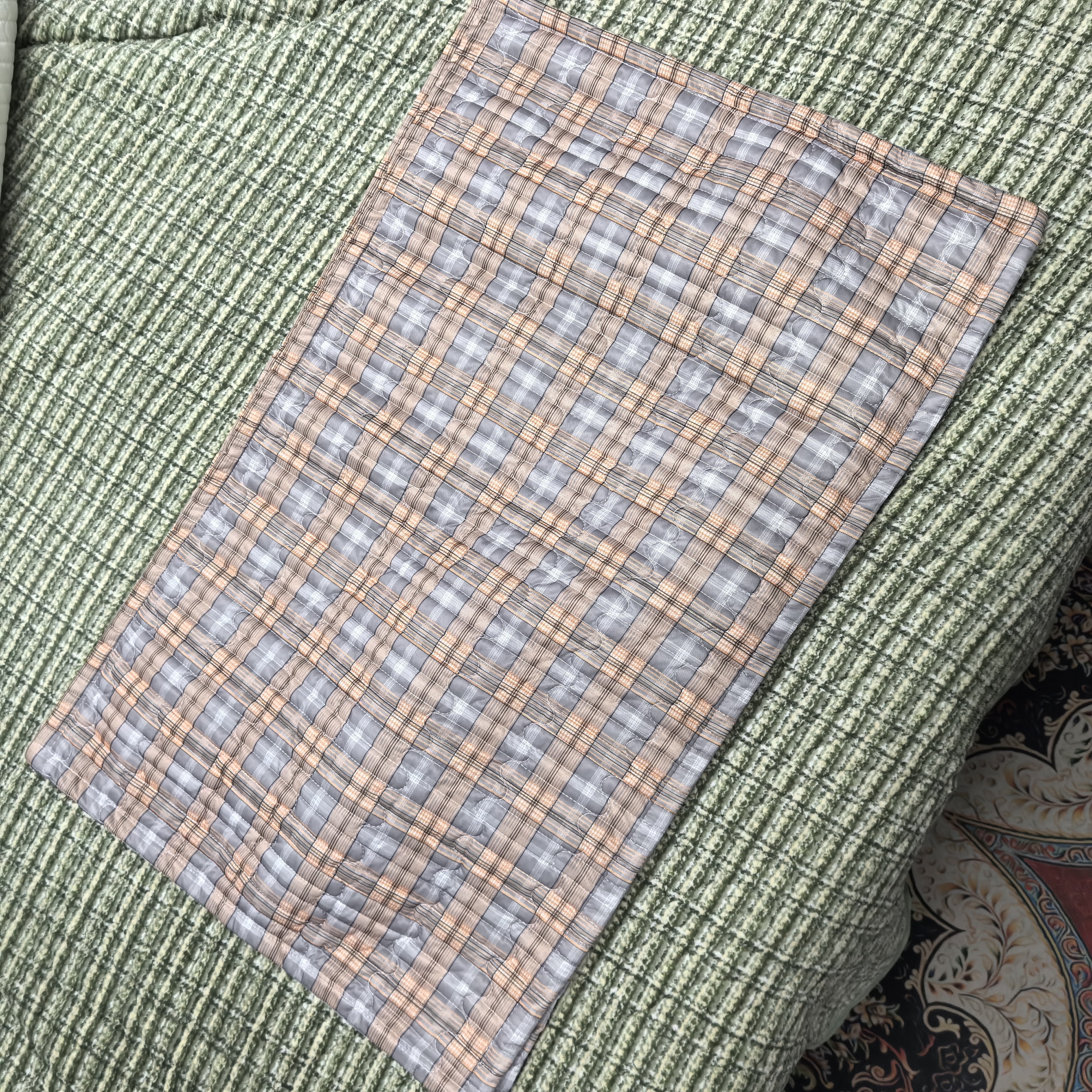 凉感丝枕套《轻奢格调》48✕74一对装