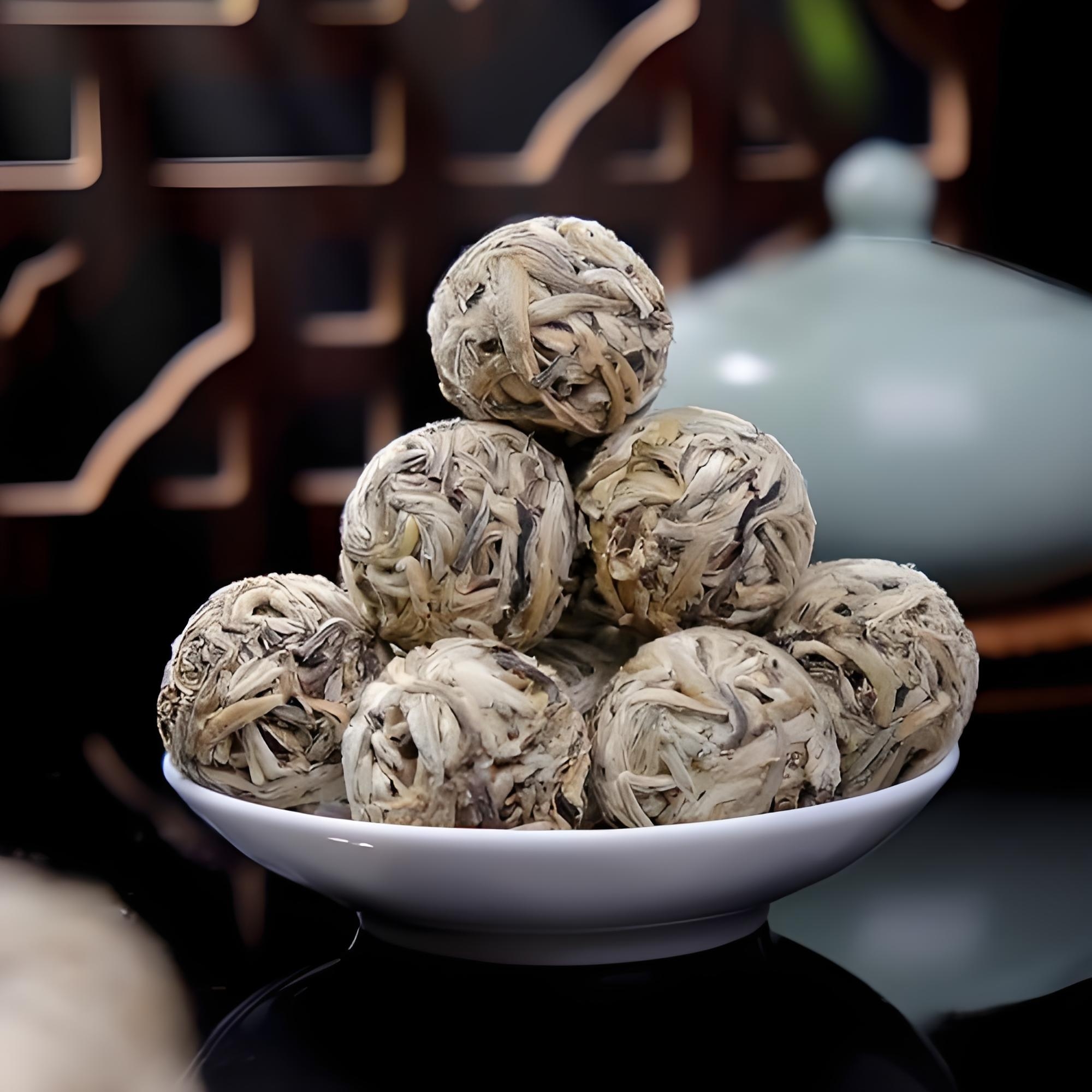 白毫银针古树普洱生茶龙珠