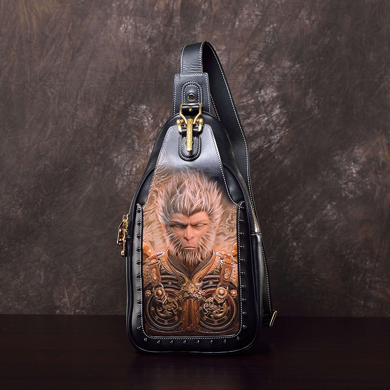 真皮胸包牛皮男包纯手工雕花中国风皮雕轻奢质感个性胸前包小背包