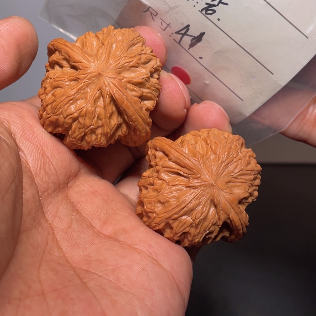 文玩核桃吊坠文玩核桃