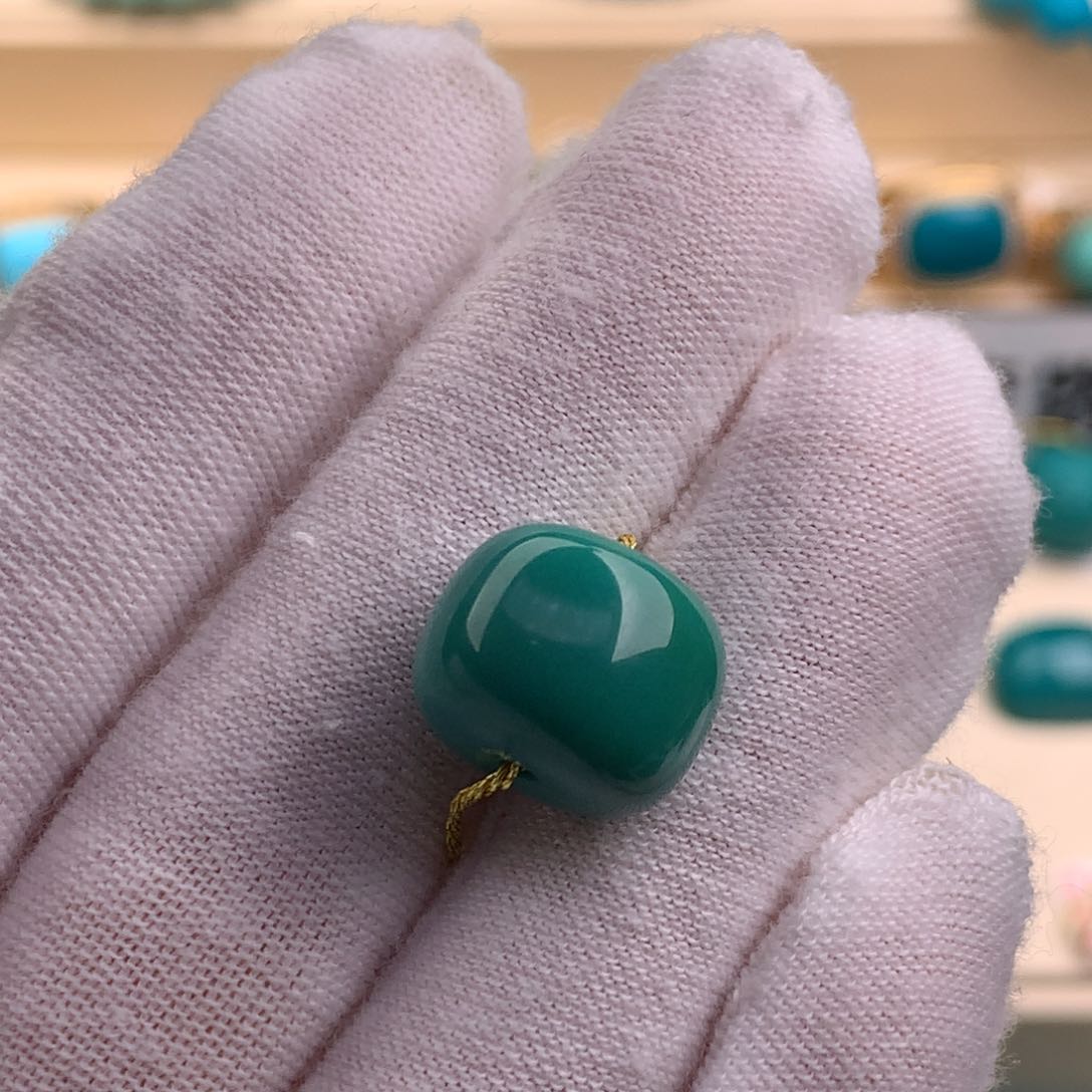 绿松石珠宝奇石未镶嵌13.3