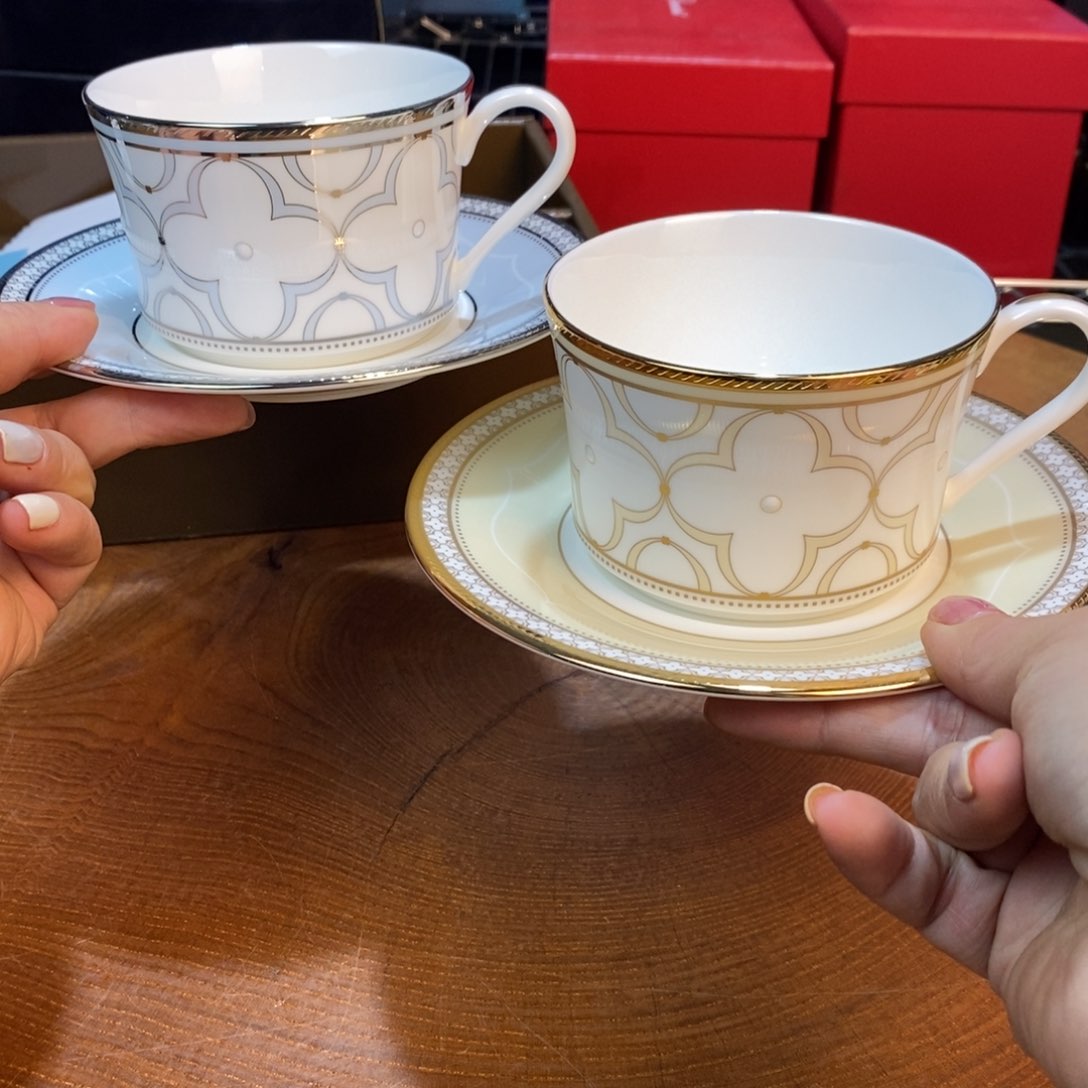 瓷器哈哈哈哈哈哈哈