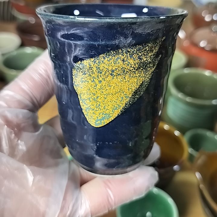 盘瓷片陶瓷杯盘壶碗都有