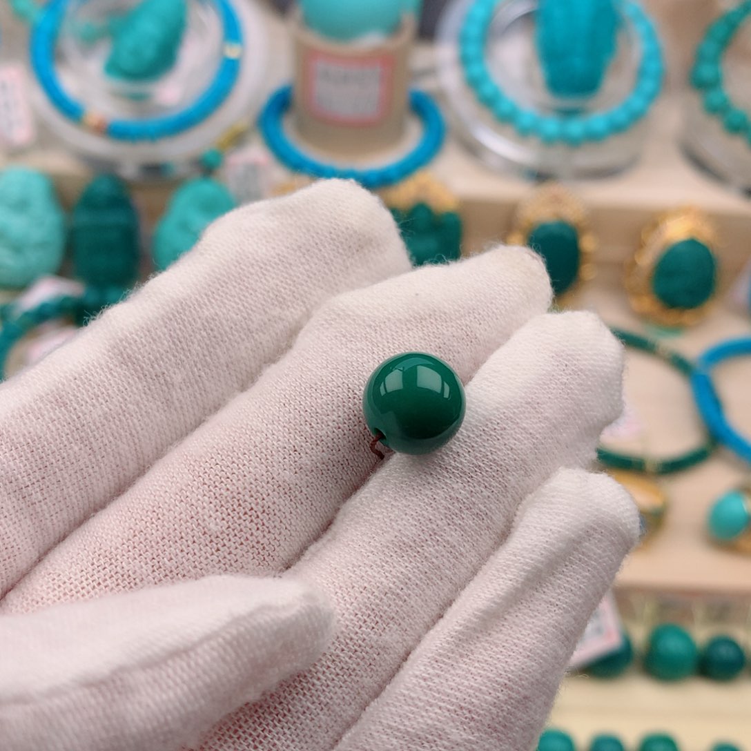 【闪购商品】绿松石配饰未镶嵌朱*