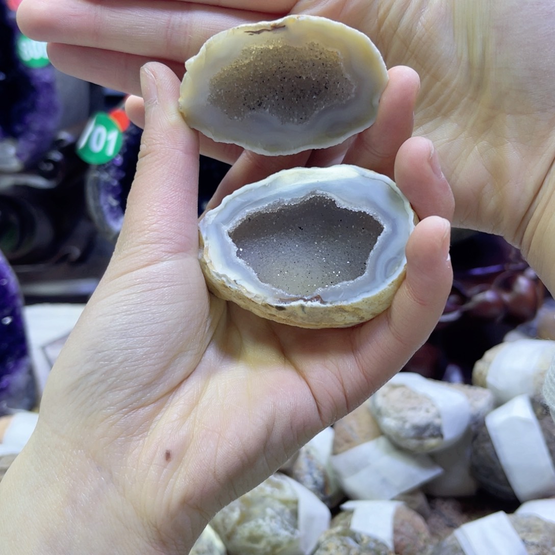 玛瑙/玉髓摆件未镶嵌