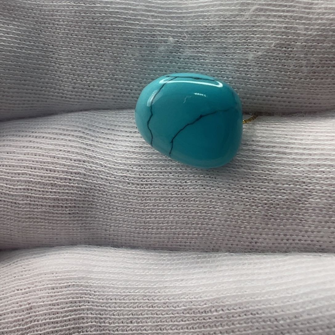 绿松石未镶嵌随形