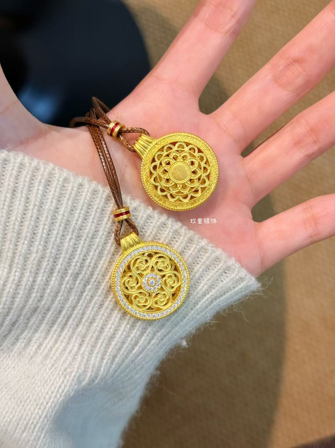 吊坠足银 足银描金罗盘吊坠毛衣链新中式精致吊坠送女友闺蜜生日