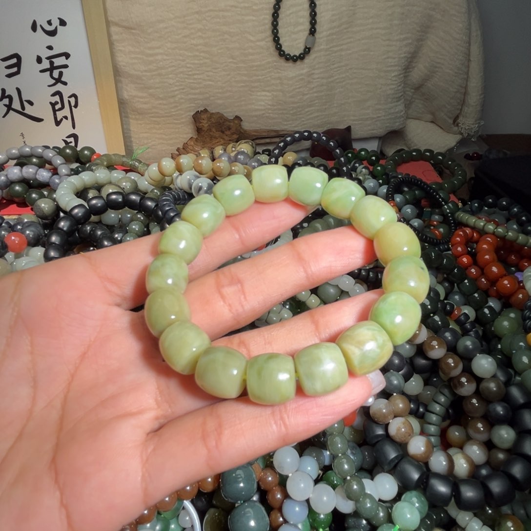 和田玉手链未镶嵌