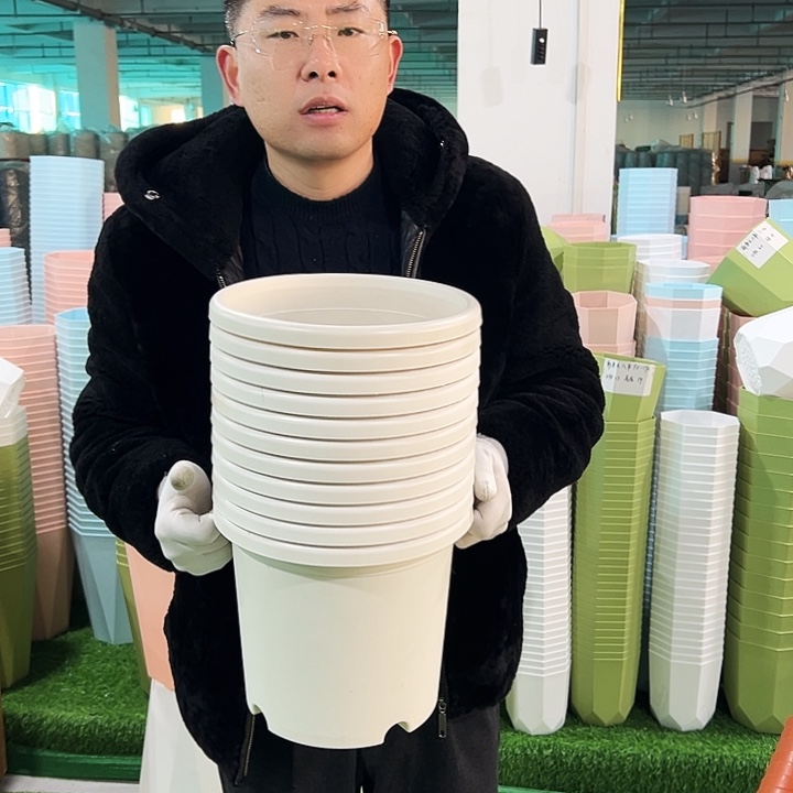 微瑕4号口25高21.5白色9只无托