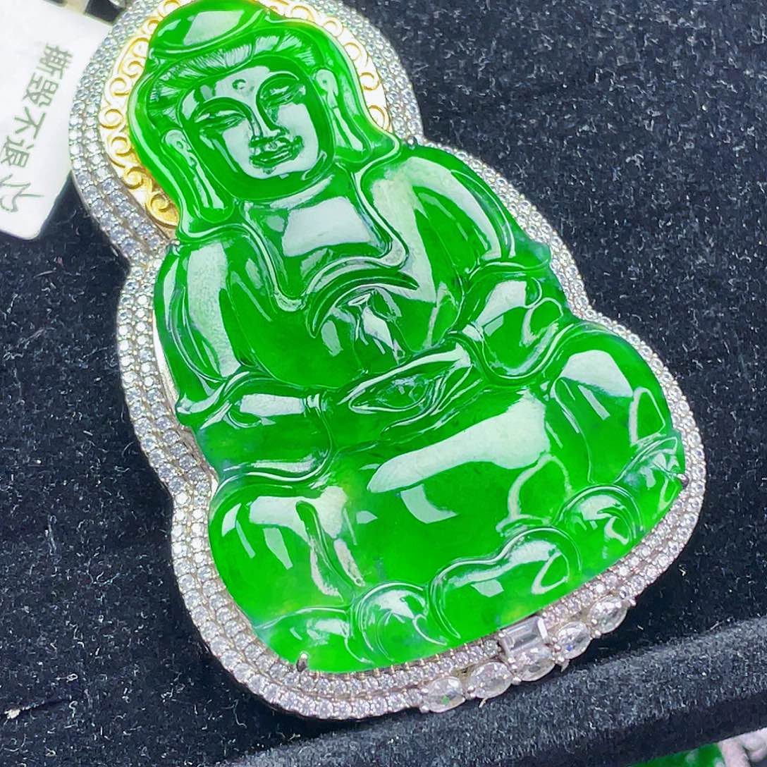 翡翠未镶嵌颈饰20