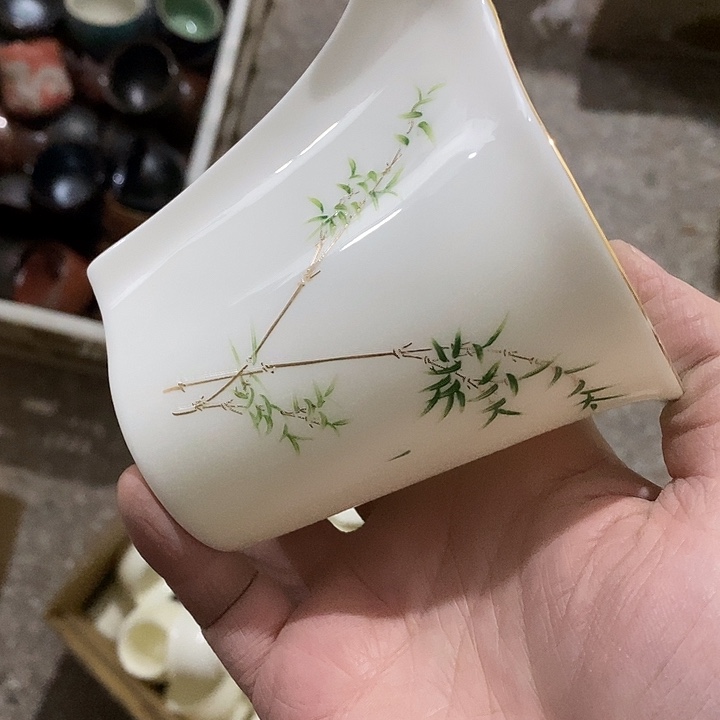 陶瓷艺术品及陶瓷制品