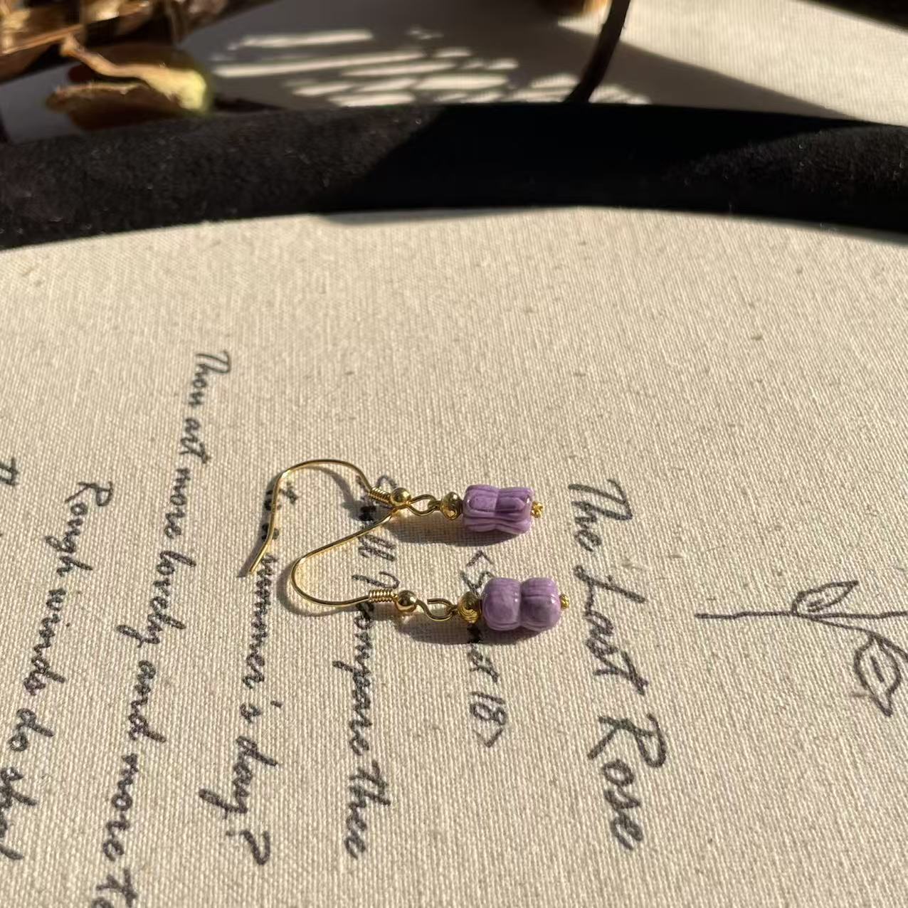 南非舒俱来高阶紫罗兰并蒂莲耳钩S925/AZB9191（栀梦）