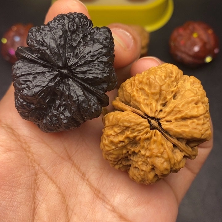 吊坠文玩核桃43尺蝴蝶蟾