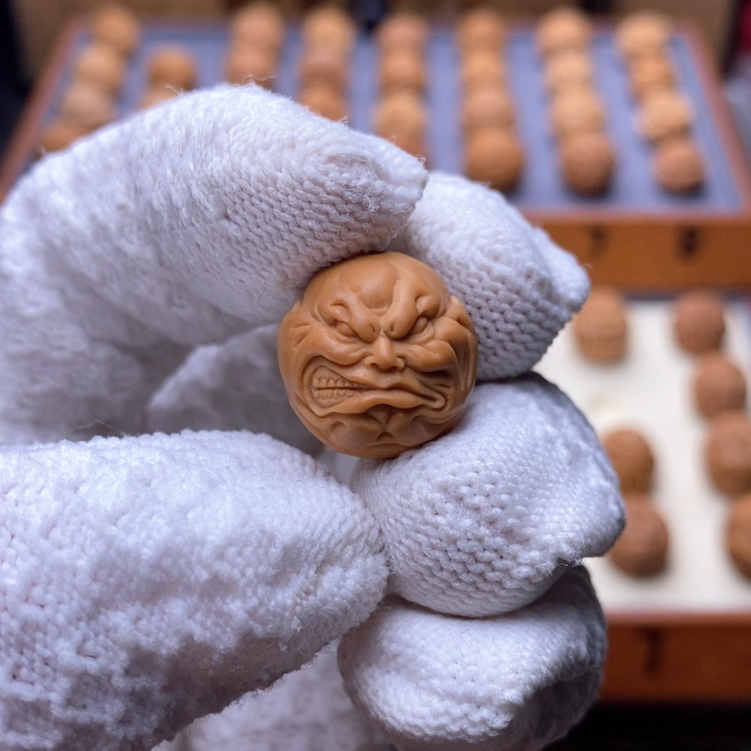 猴头核桃吊坠山人本工拽爷