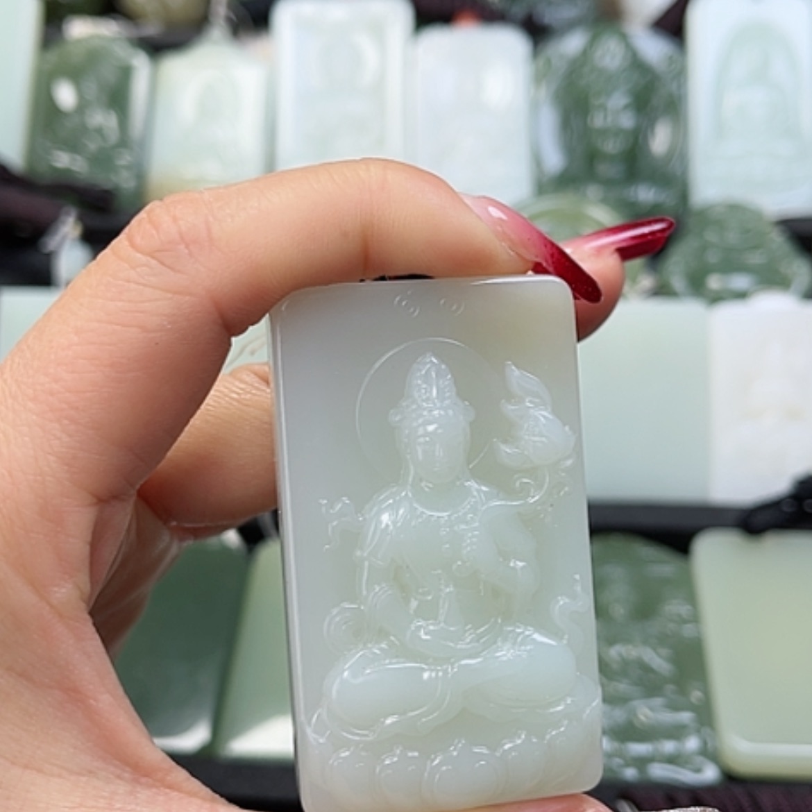 【闪购商品】和田玉颈饰未镶嵌转**空