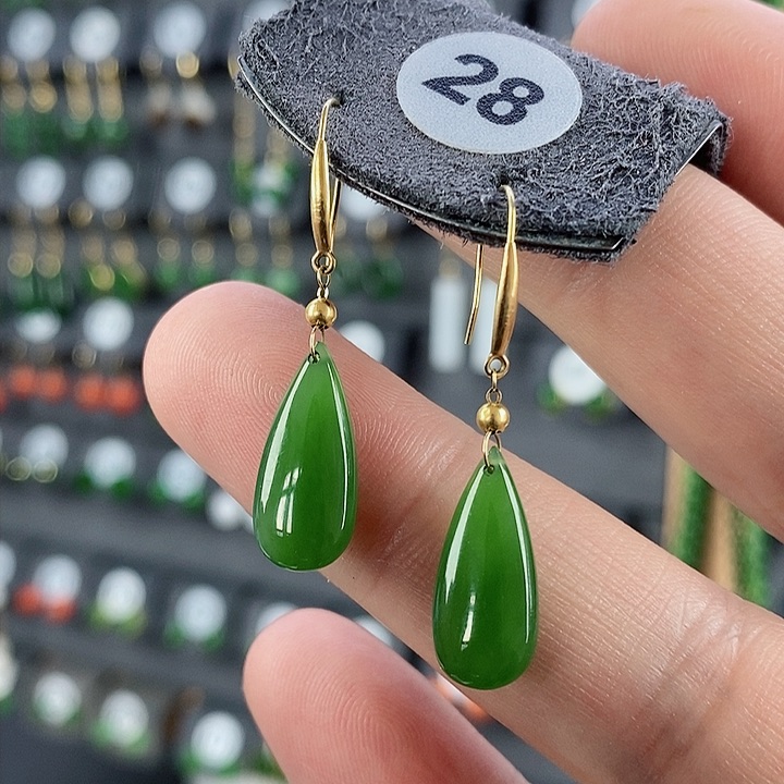 和田玉耳饰18K金镶嵌