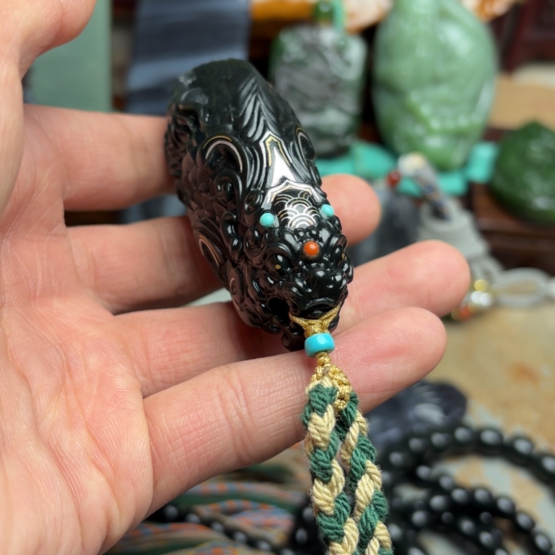 和田玉把件未镶嵌北*天