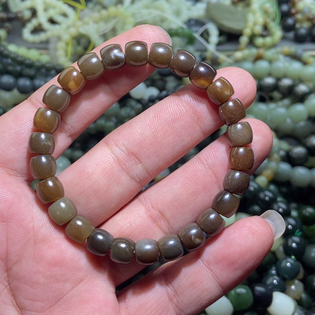 和田玉（糖玉）未镶嵌手链