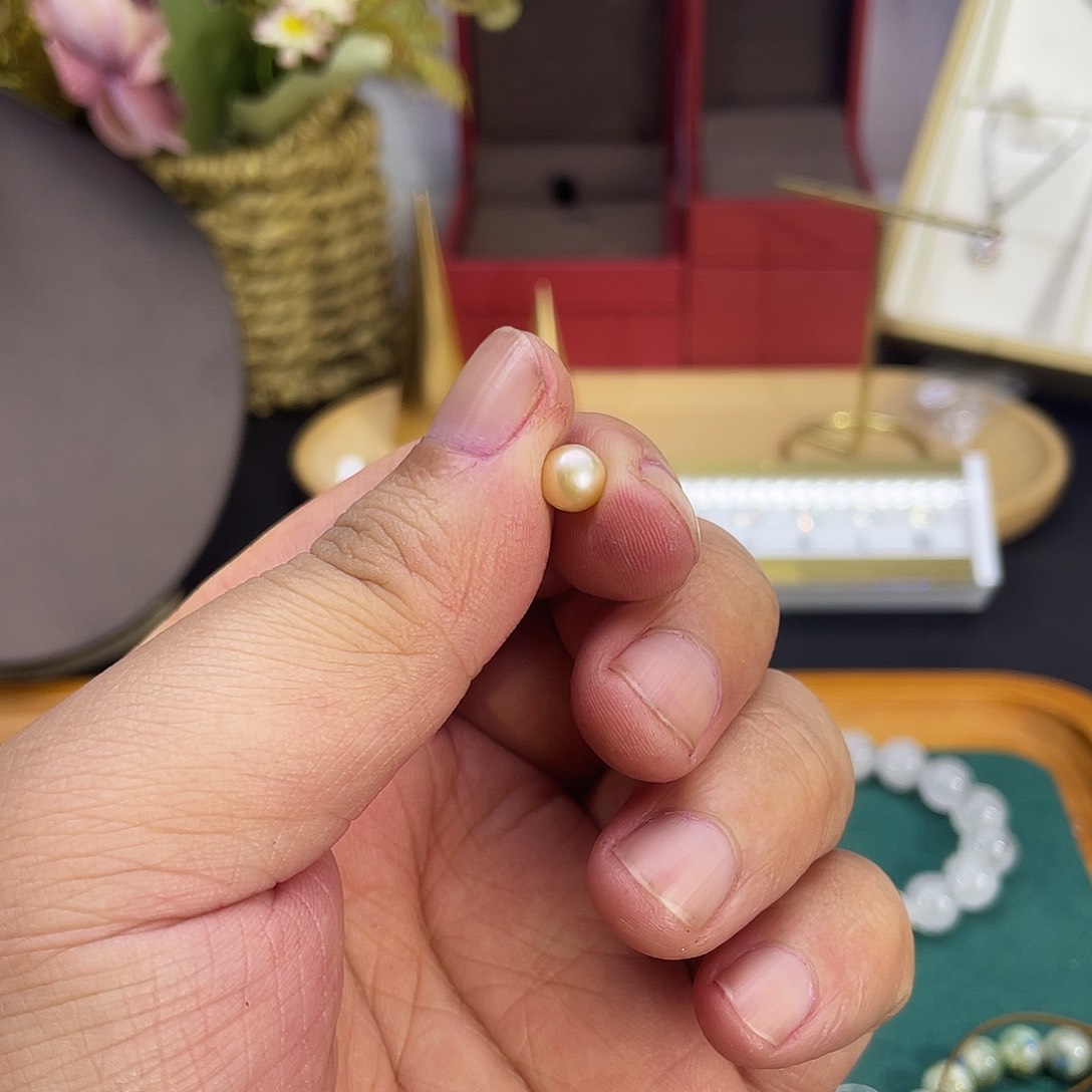 淡水珍珠耳饰合金