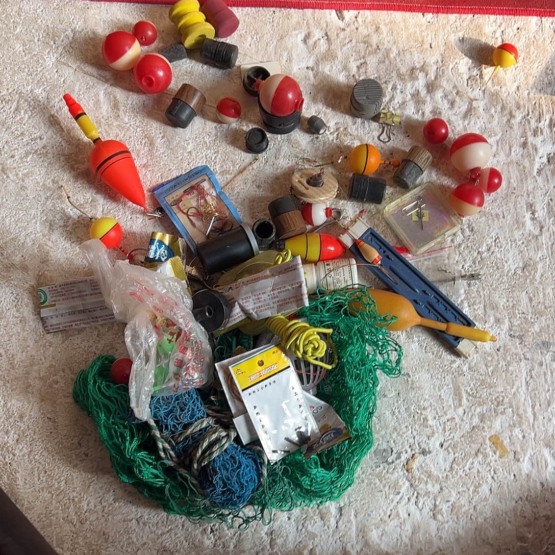 悟***。闪购14号链接配件一堆