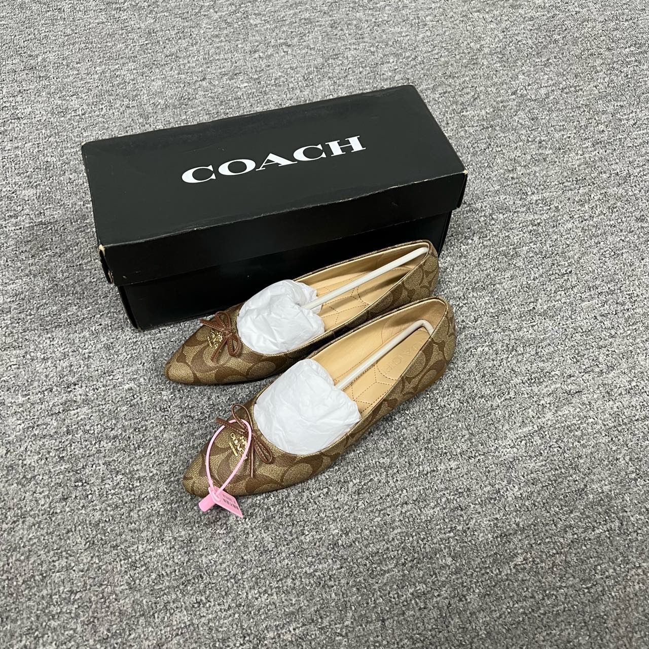 99新 COACH/蔻驰 coach 老花单鞋36.5码