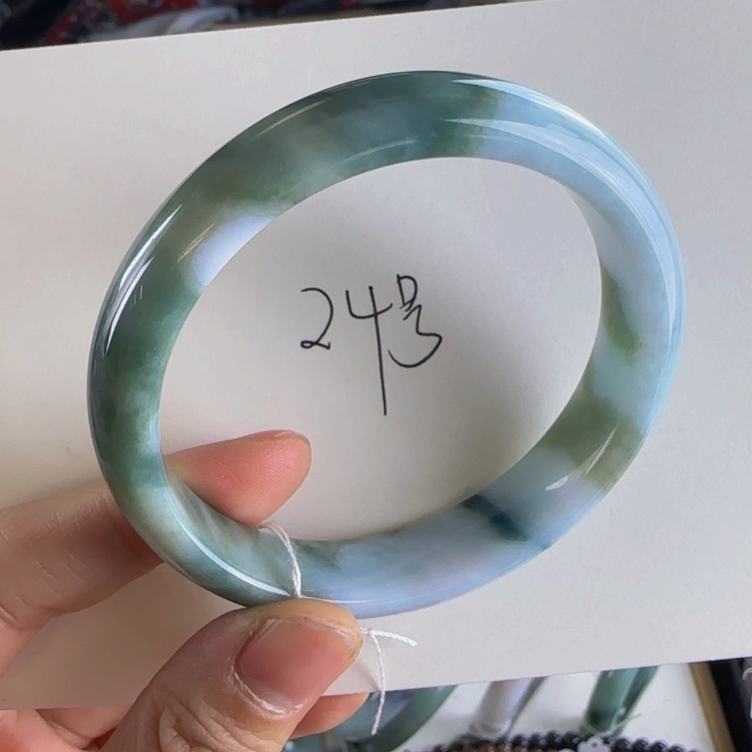 翡翠手镯未镶嵌老坑58.3圈莫奈