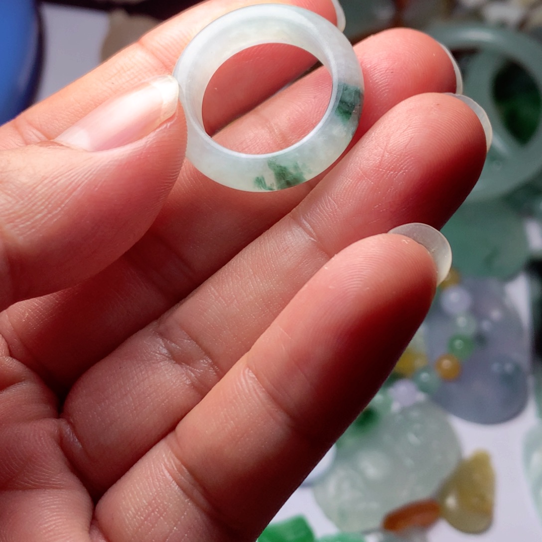 定制翡翠未镶嵌包工