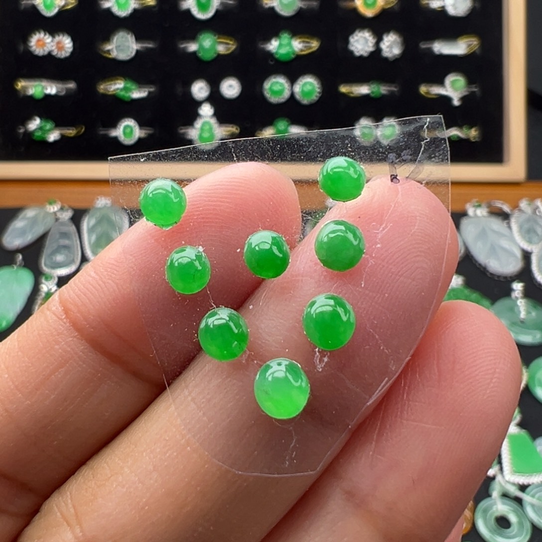 翡翠未镶嵌颈饰蛋4.5