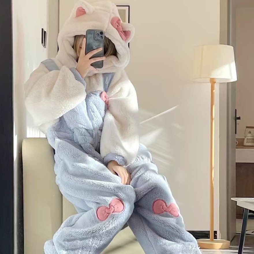 少女感连体式蝴蝶结连帽珊瑚绒睡衣女冬季加厚加绒一体式居家睡袍