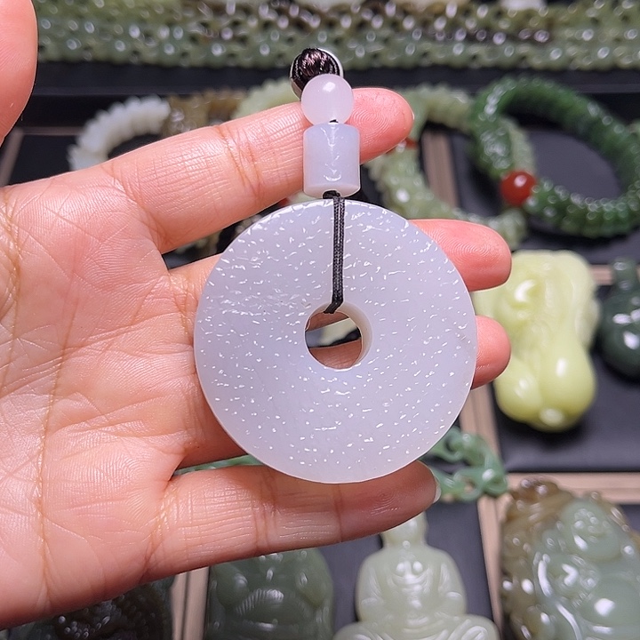 *****和田玉未镶嵌挂件