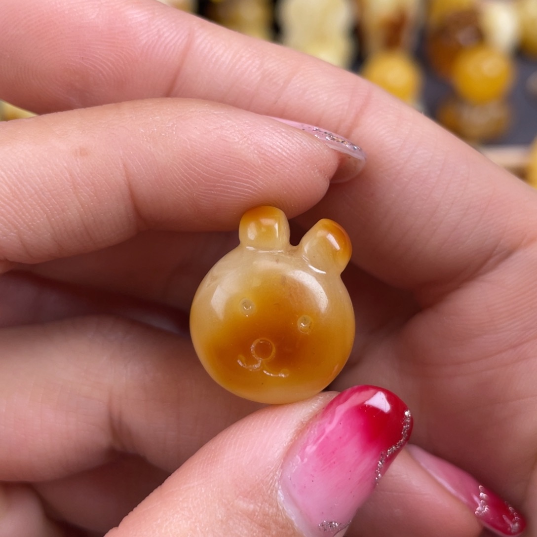 琥珀裸石未镶嵌蜜蜡