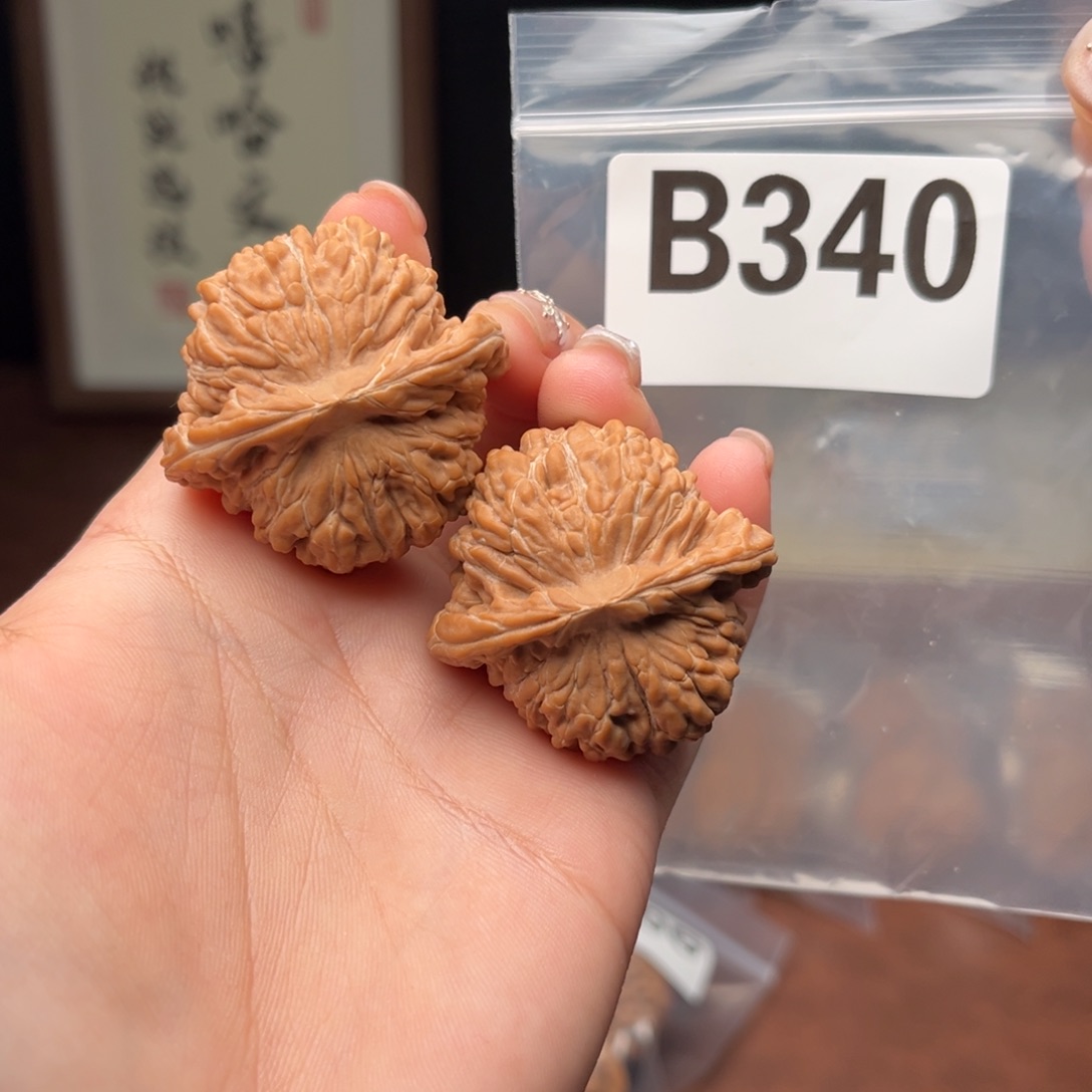 文玩核桃吊坠平谷楼全品40