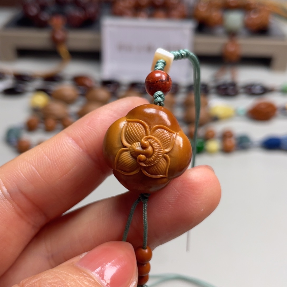 橄榄核吊坠Hhediao·Hhediao