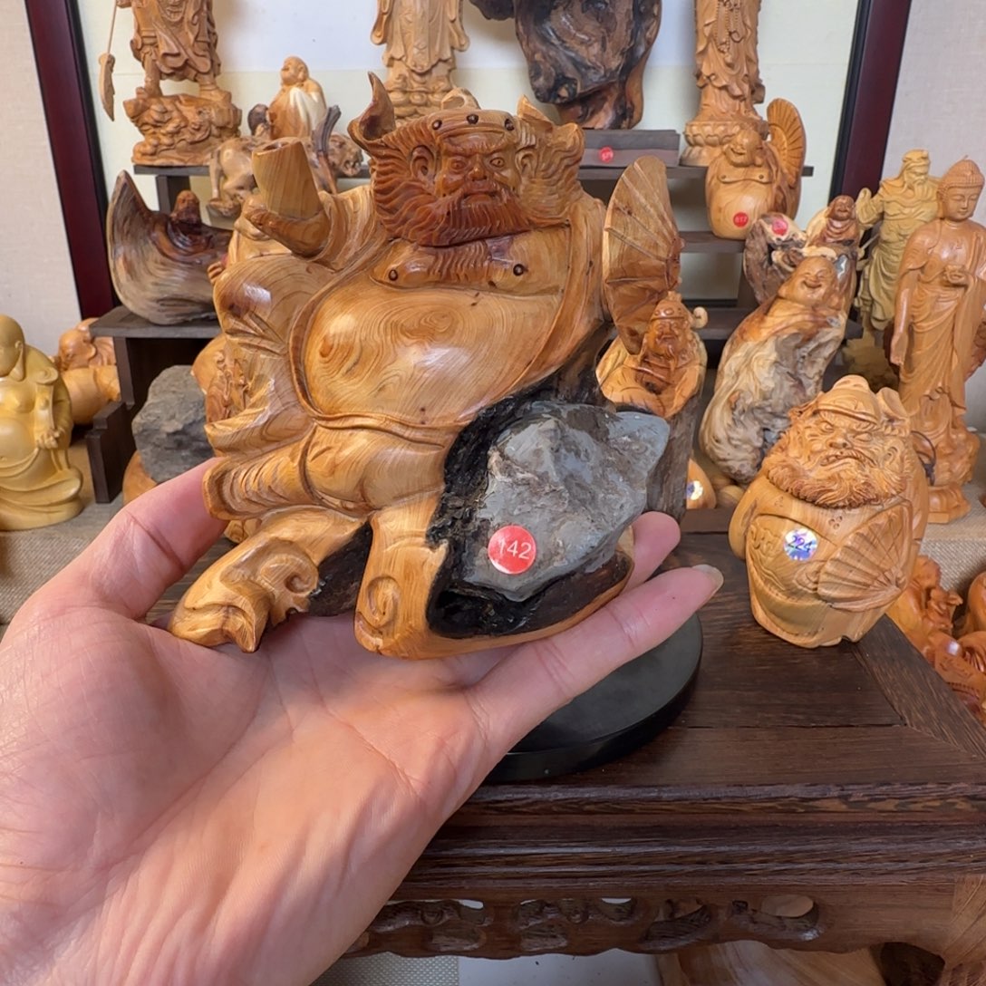 宝***日崖柏小木匠艺雕一物一拍