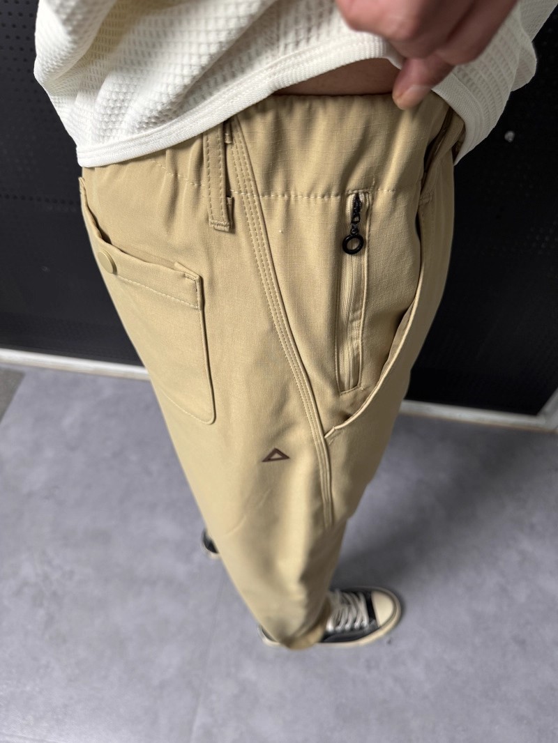 秋冬新款加绒保暖户外直筒情侣款运动三角标休闲长裤