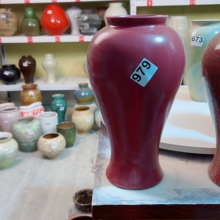 江***雪花瓶白泥摆件摆件。979