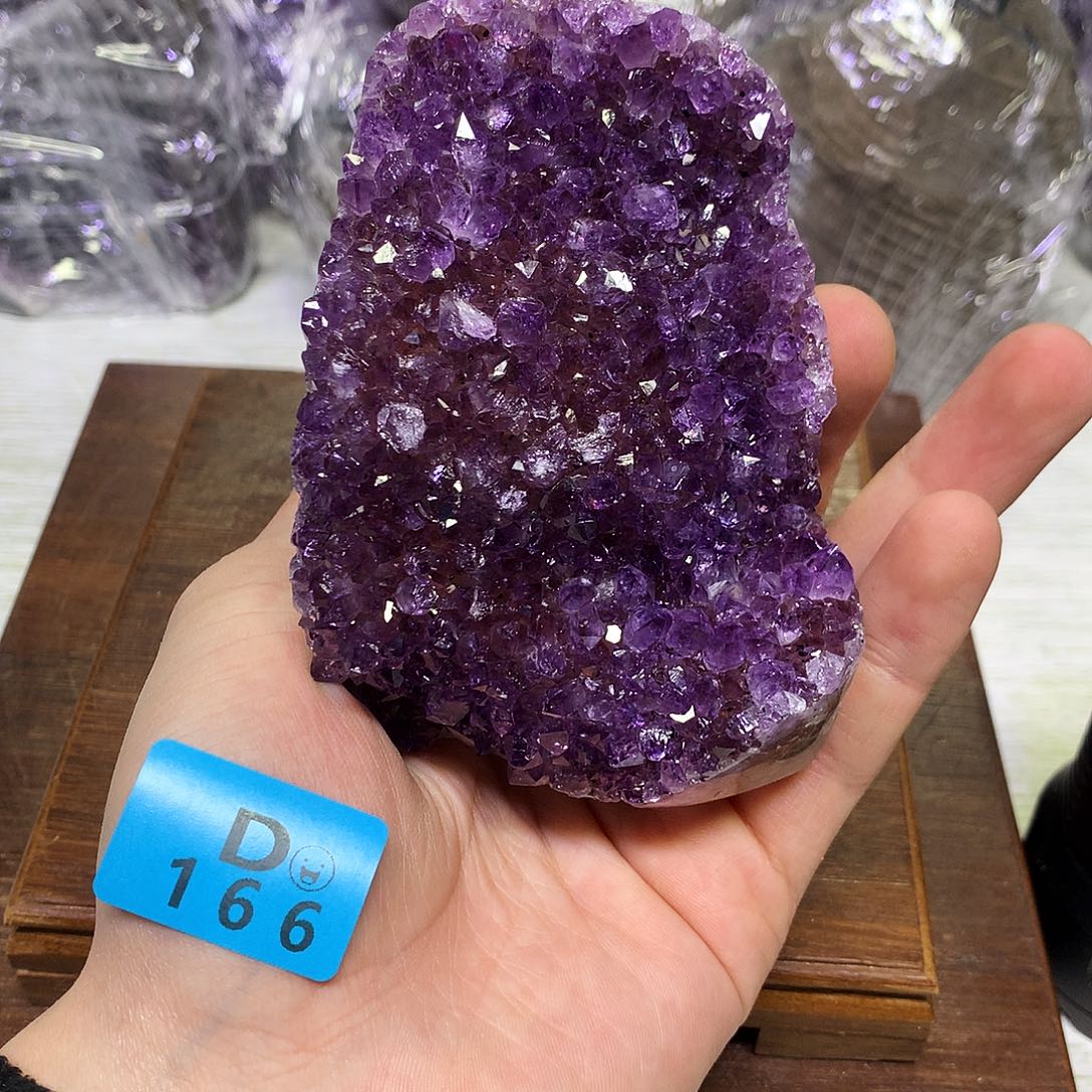 紫晶大型摆件（非配饰）未镶嵌