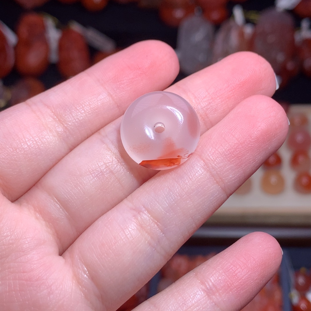 南红玛瑙未镶嵌珠宝半成品平安扣