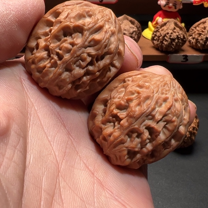 吊坠文玩核桃光明顶