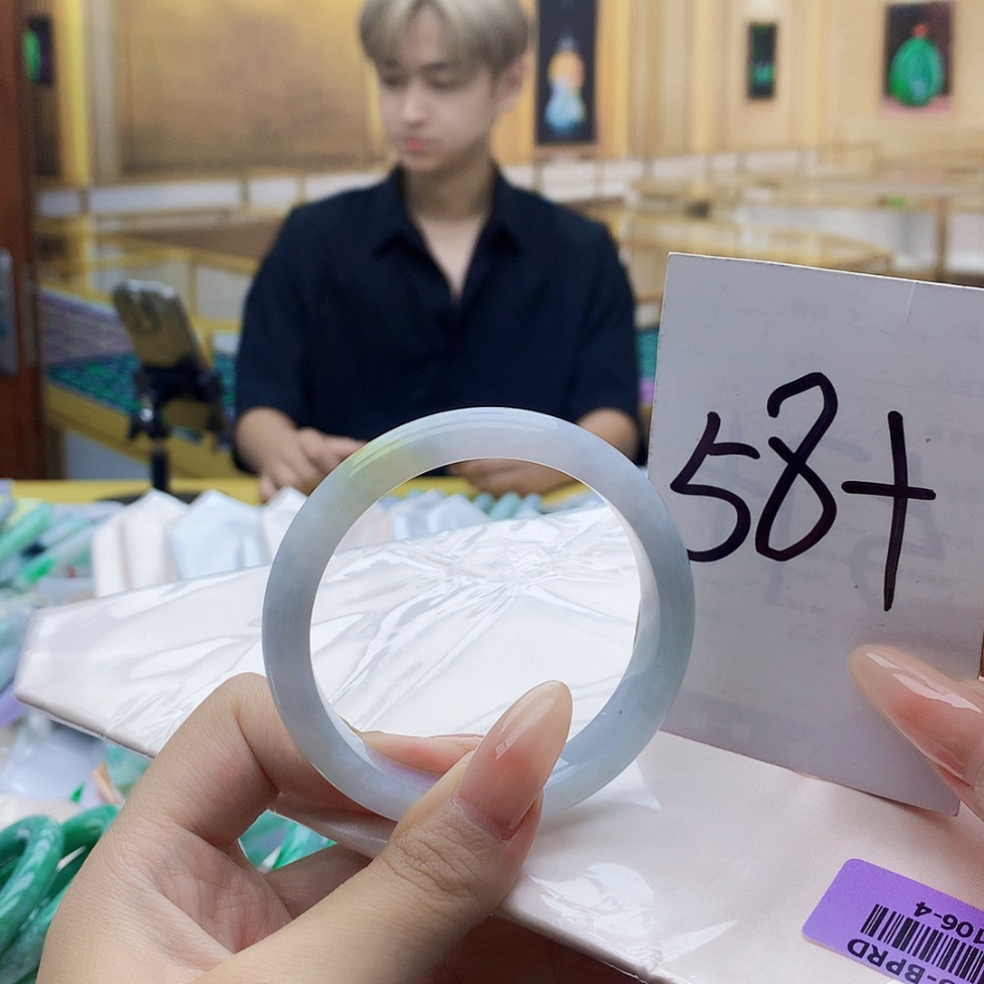 翡翠手镯未镶嵌009877790