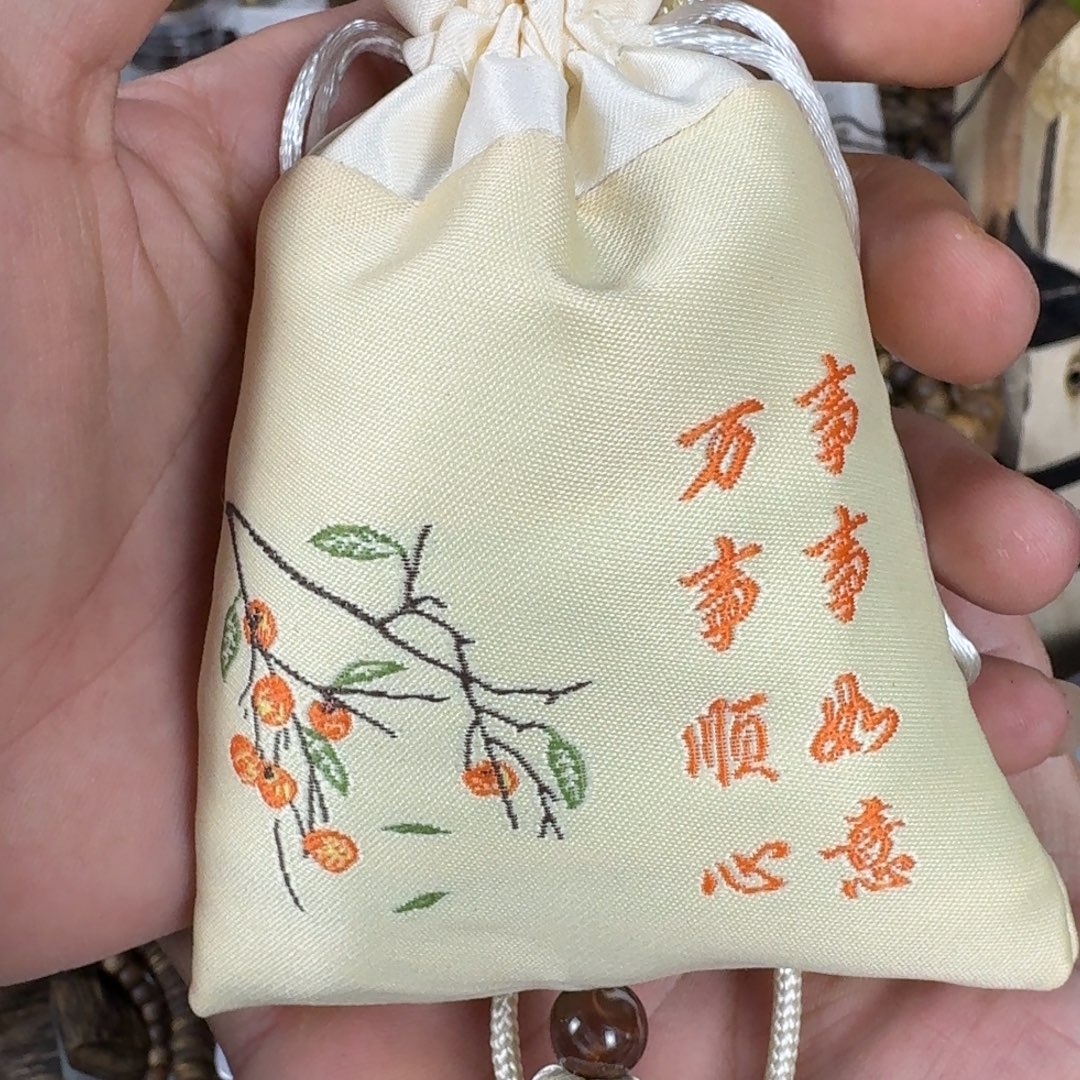 奇楠沉香香包 连袋子 30g