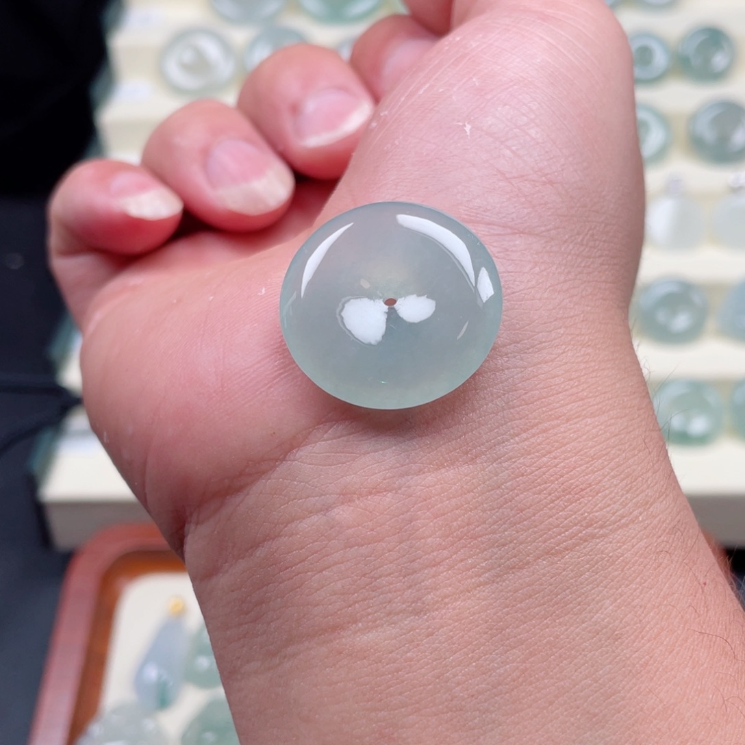 翡翠未镶嵌颈饰457788556778