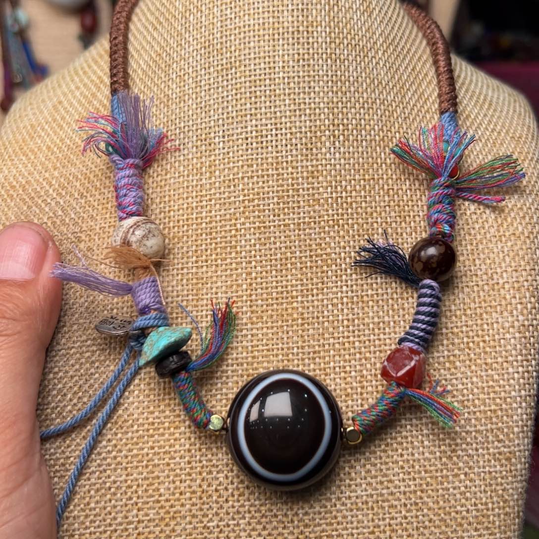 玛瑙/玉髓颈饰未镶嵌